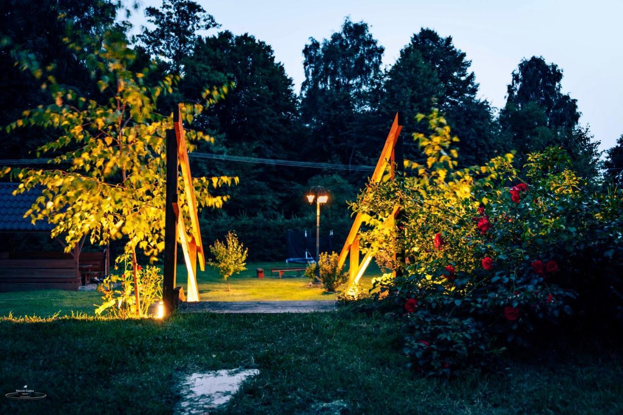Idylla Villa Polom Maly Bagian luar foto