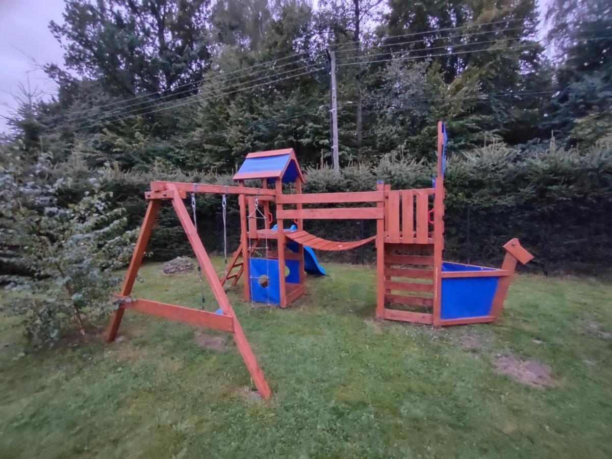 Idylla Villa Polom Maly Bagian luar foto